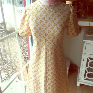GROOVY VINTAGE 60s Handmade Floral Mini Dress 🌼